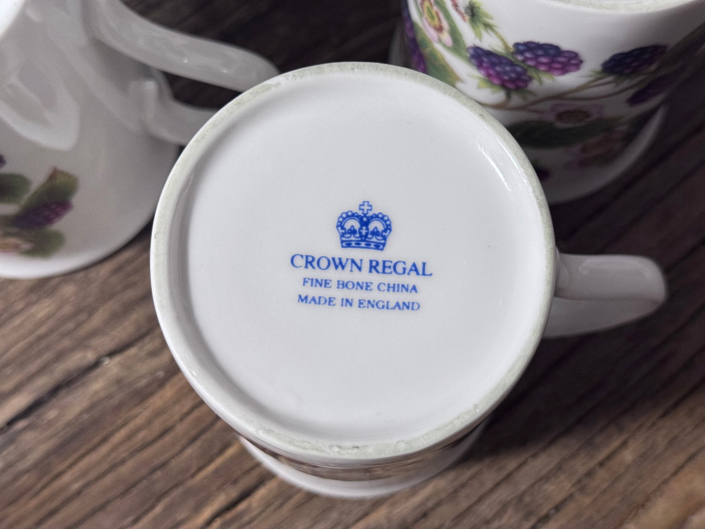Crown Regal "Blackberry/Brambleberry" Fine Bone China Mug