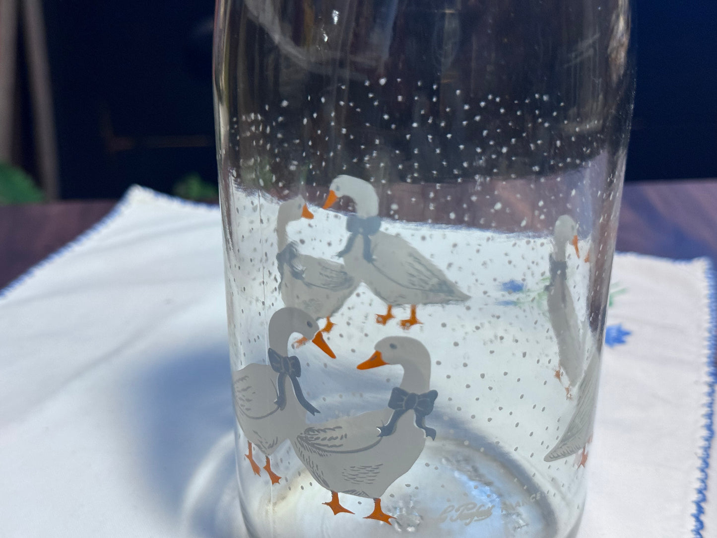 Le Parfait France Goose Glass Milk Jar with Lid