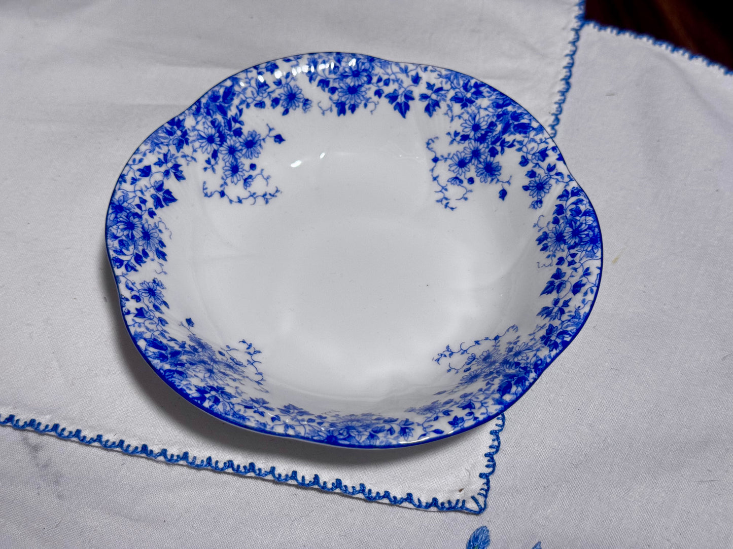 Shelly "Dainty Blue" Fruit Bowl/Tea Plate