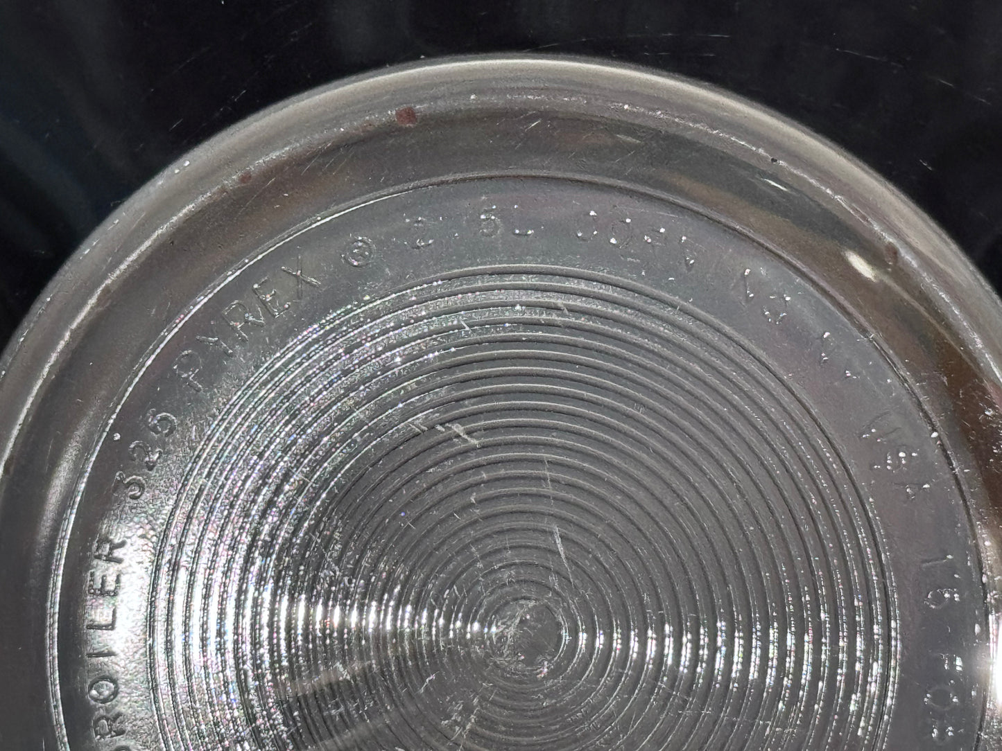 Pyrex Black Mixing Bowl With Clear Bottom #325