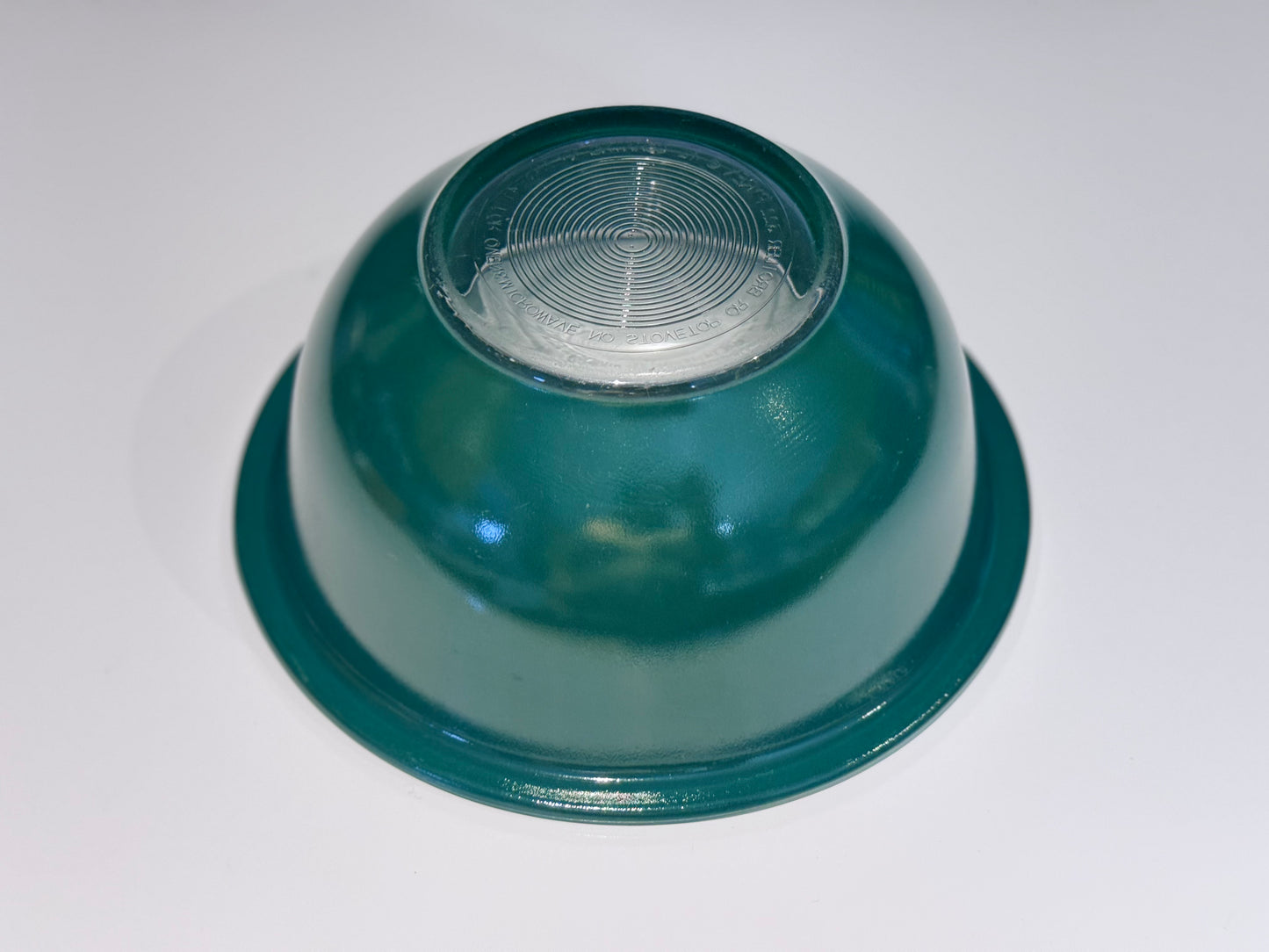 Pyrex Green Mixing Bowl with Clear Bottom #322