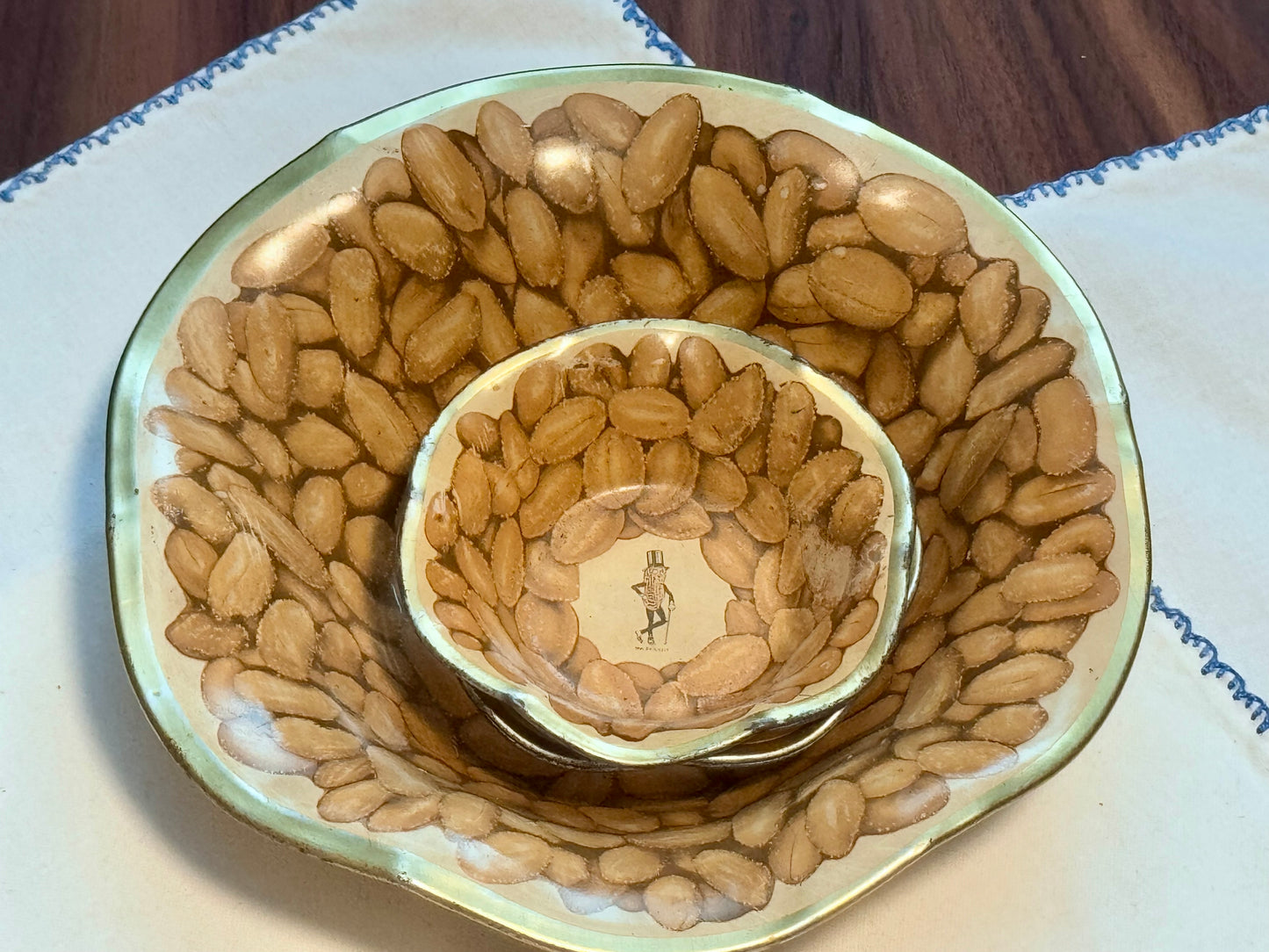 Mr. Peanut Metal Bowl Set