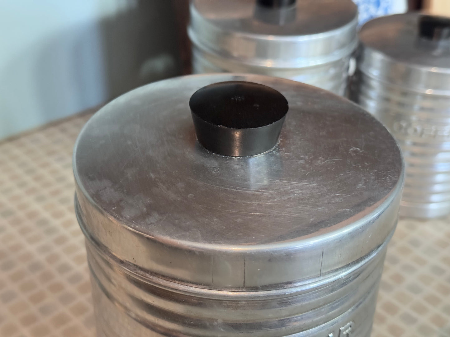 Nasco Italy Round Ribbed Aluminum Canister Set