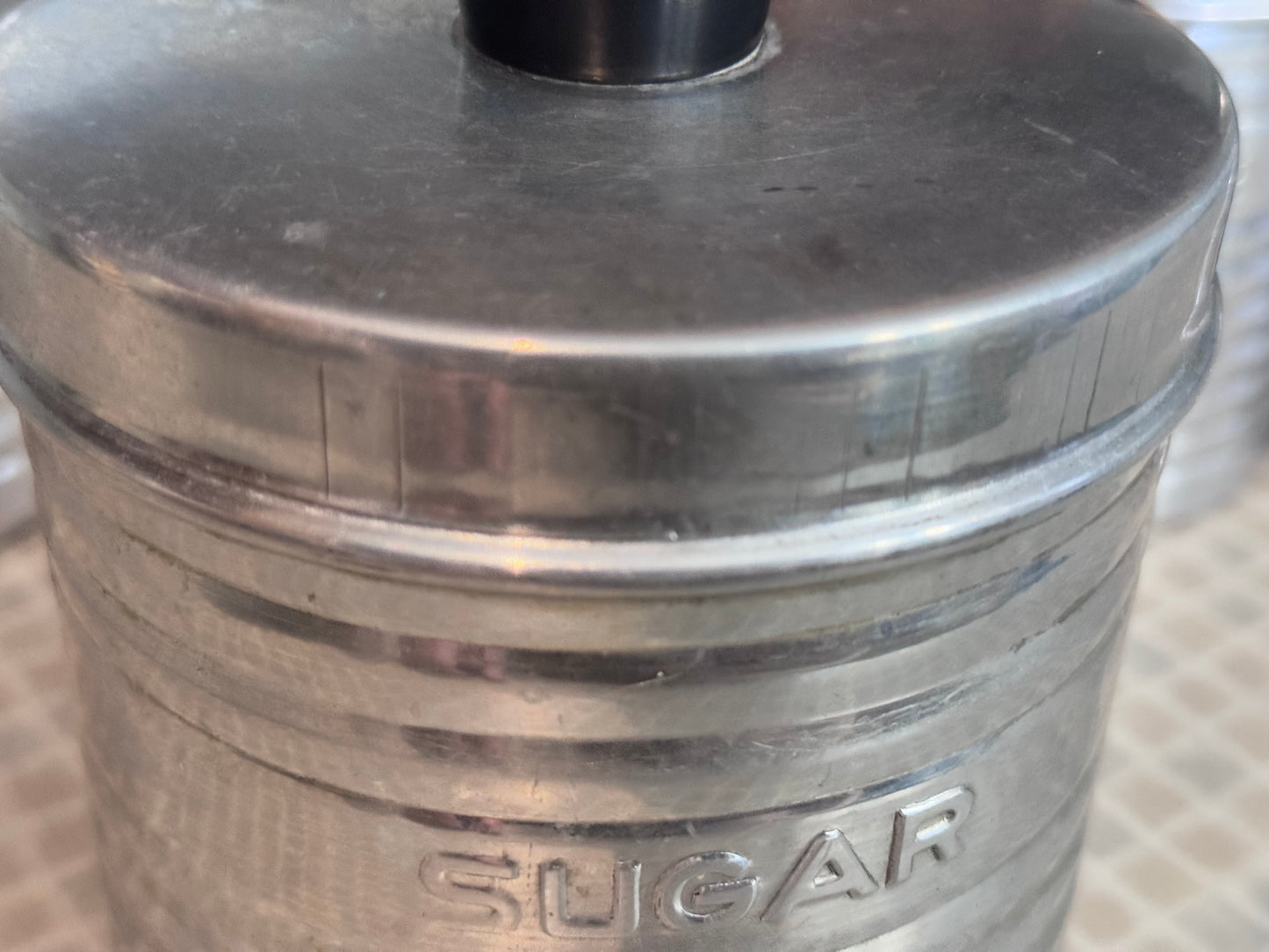 Nasco Italy Round Ribbed Aluminum Canister Set