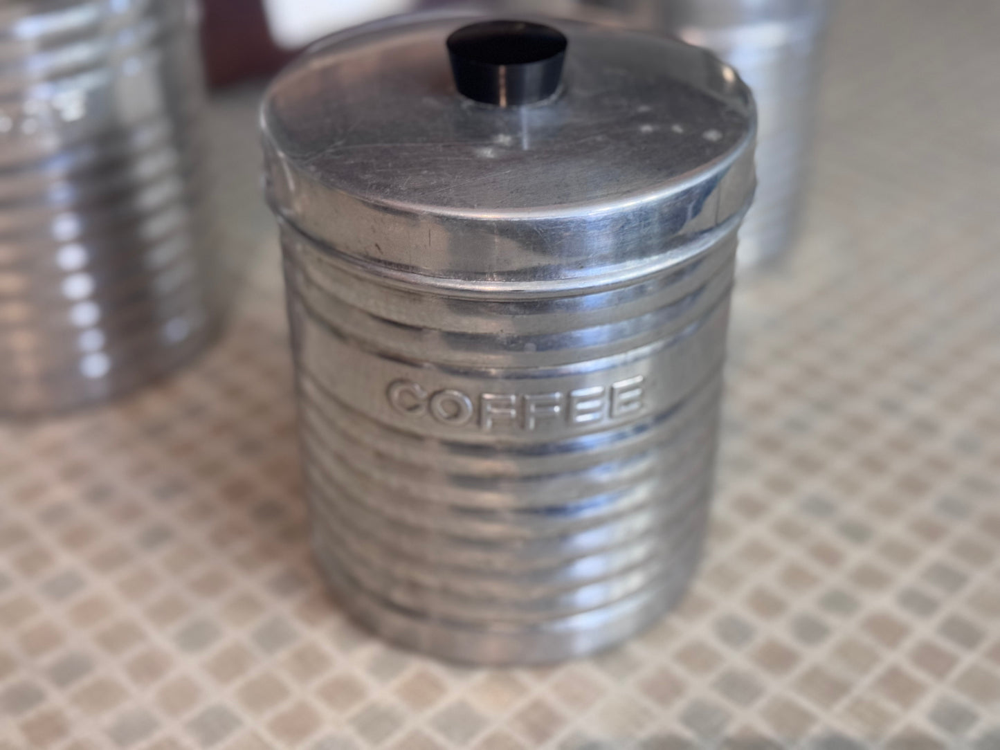 Nasco Italy Round Ribbed Aluminum Canister Set