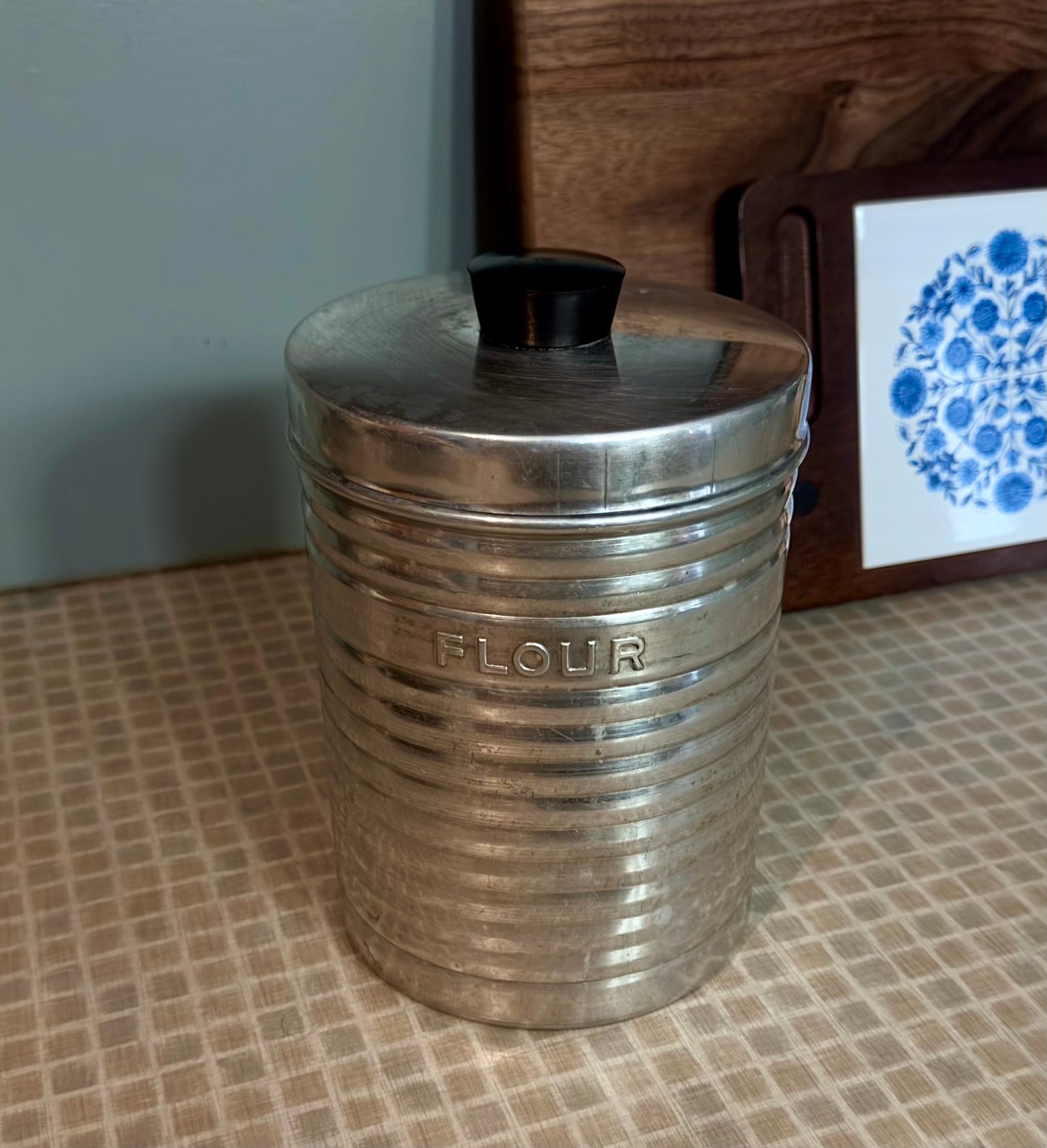 Nasco Italy Round Ribbed Aluminum Canister Set