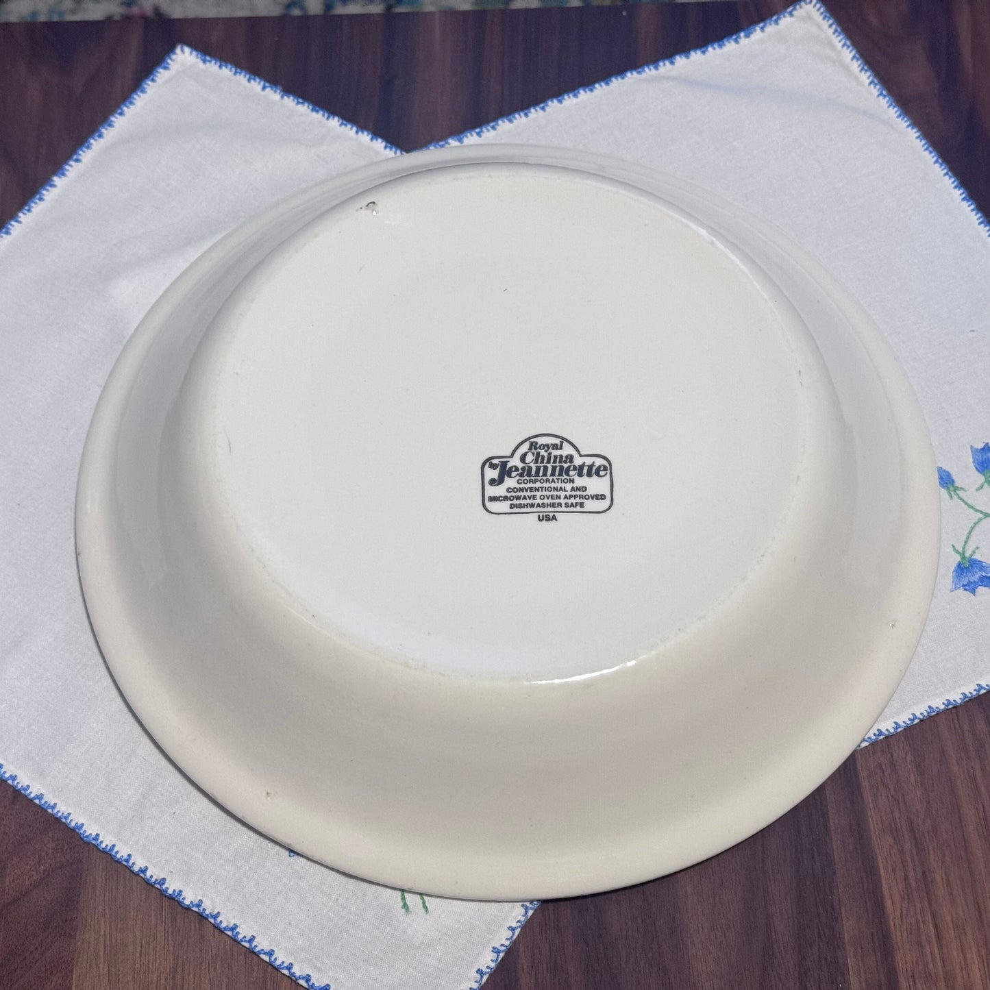 Royal China by Jeannette Apple Pie Plate
