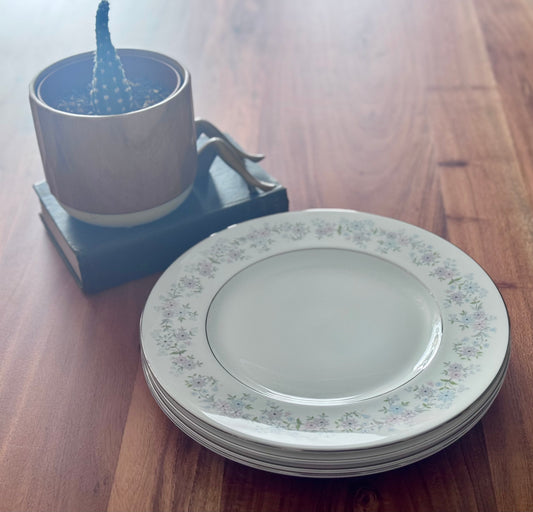 Royal Doulton 'Amersham' Plates
