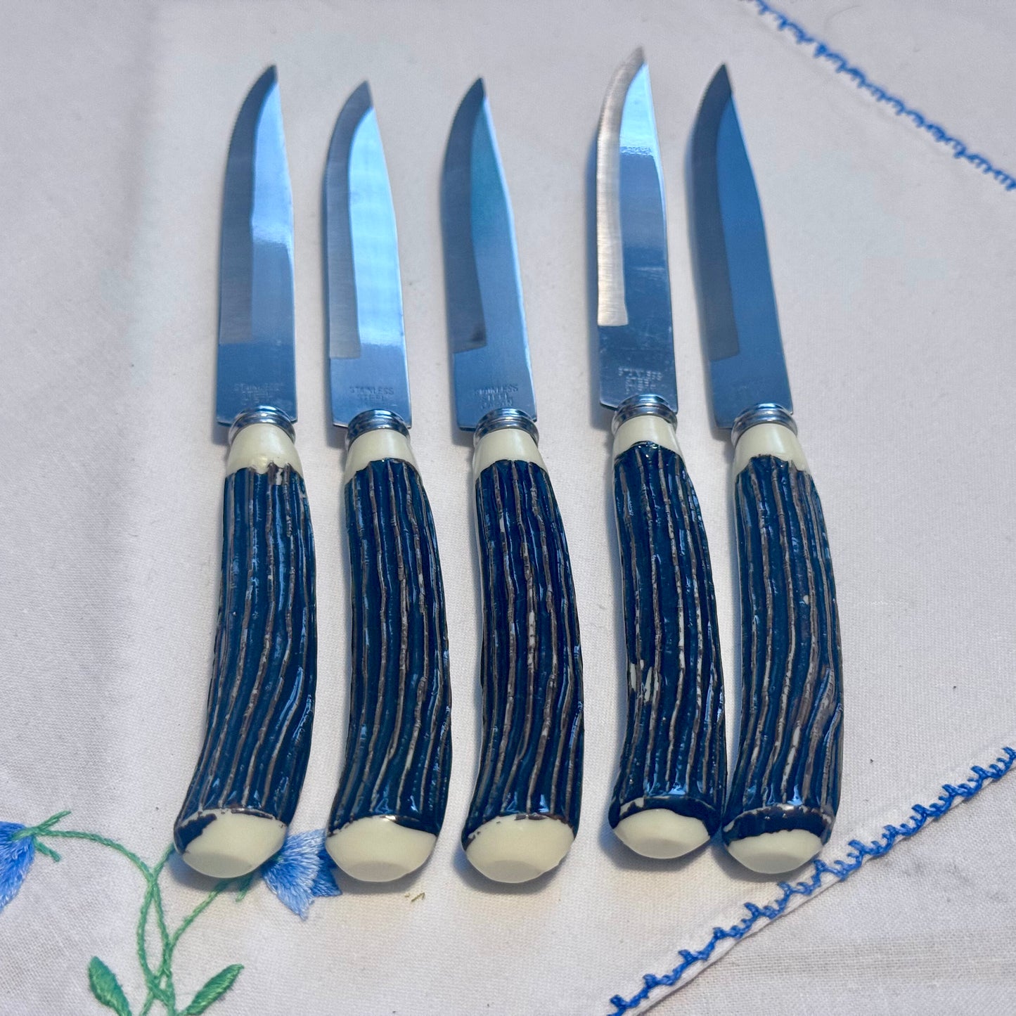 Stainless Steel Faux Bone Dinner/Steak Knife