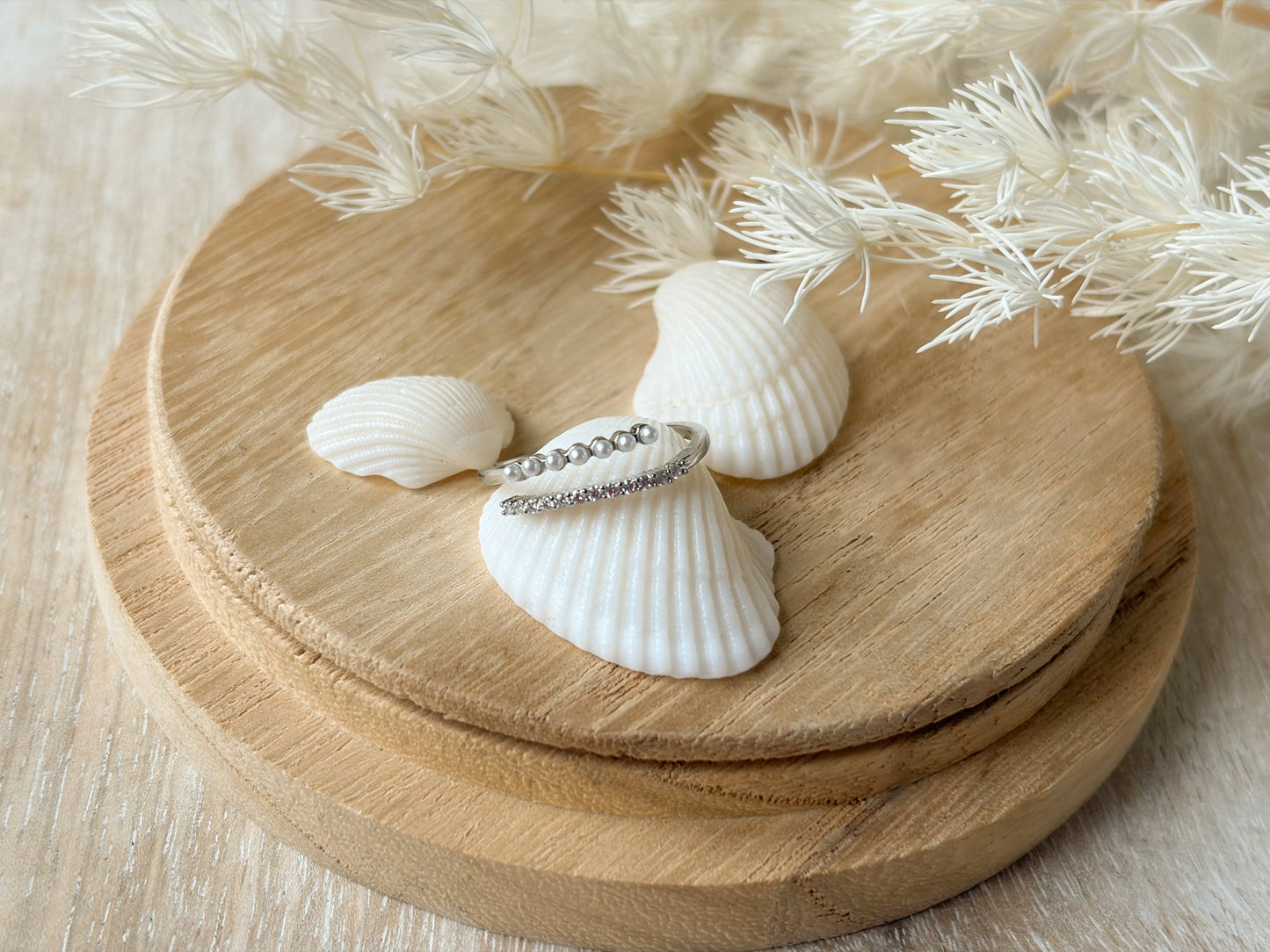 Sea Gem Ring: Gold