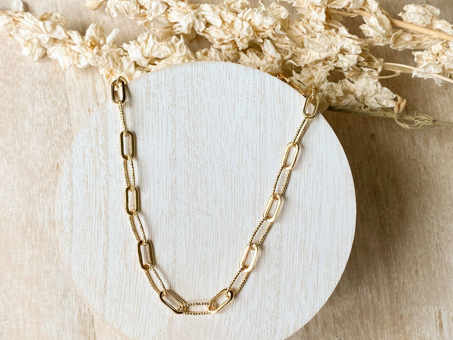 The Rae Necklace