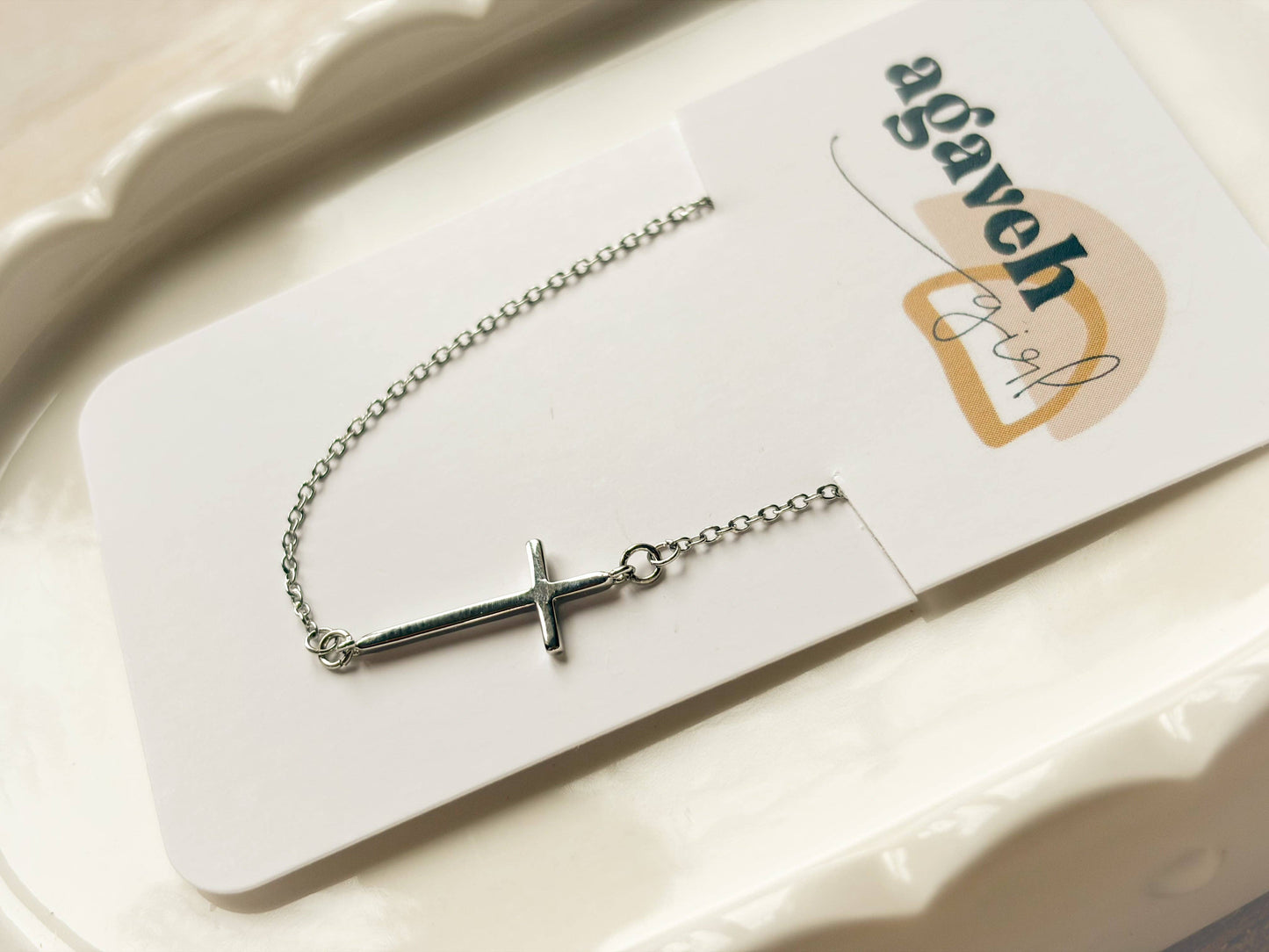 The Faith Necklace: Gold